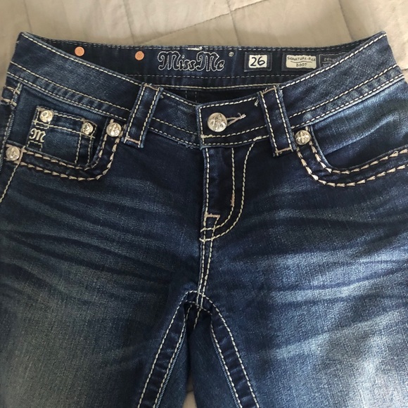 Like new Miss Me bootcut jeans. Size 26. - Picture 4 of 6